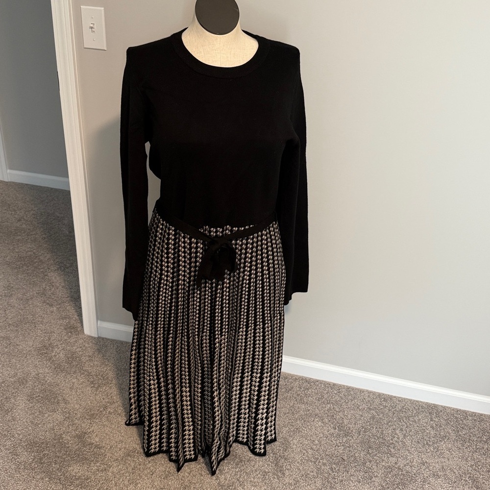 Max Studio London Crewneck Sweater Viscose Blend Dress Size XL